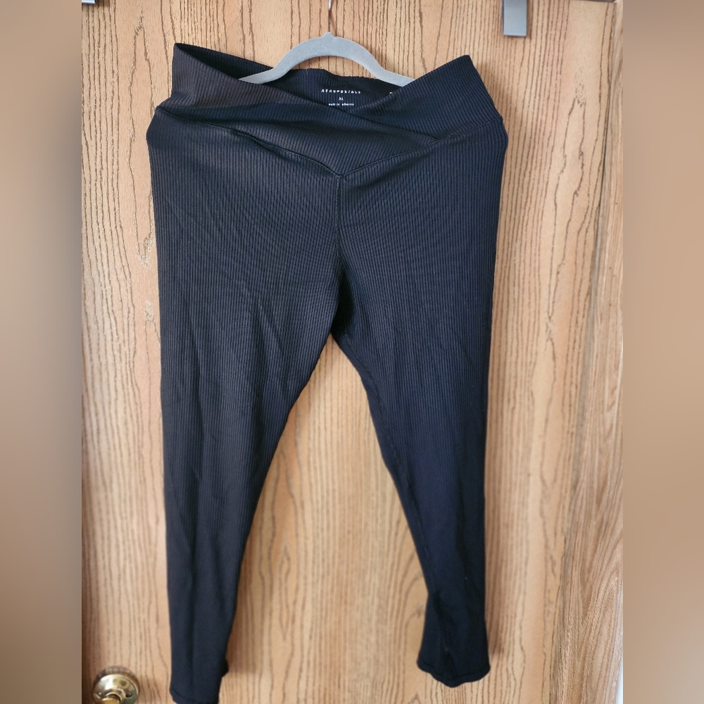Lot of 3 nwot size xl ribbed crossover aeropostle leggings